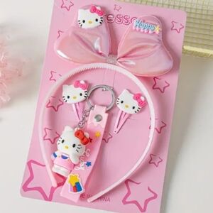 NEW 4pc Hello Kitty Hair Accessories and Keychain Gift Set for girls